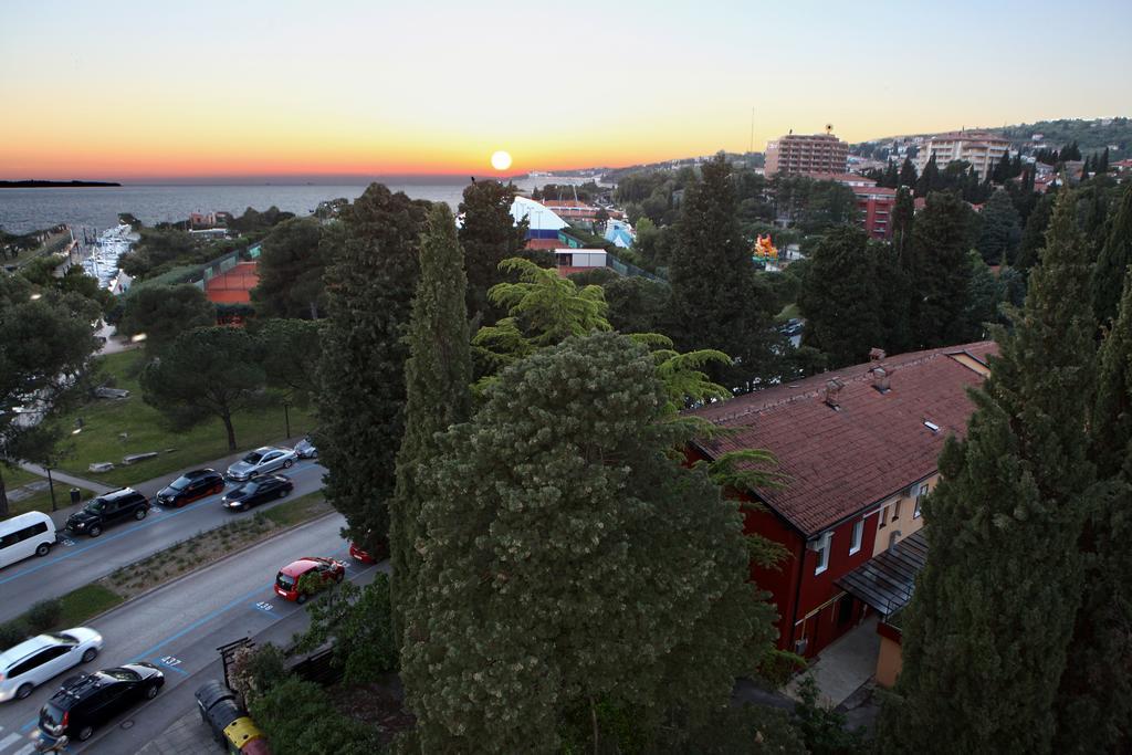 Hostel Soline Portoroz Exterior foto